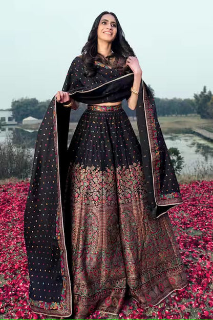 BLACK WOVEN LEHNGA SET