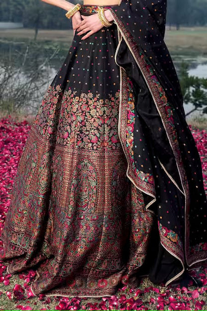 BLACK WOVEN LEHNGA SET