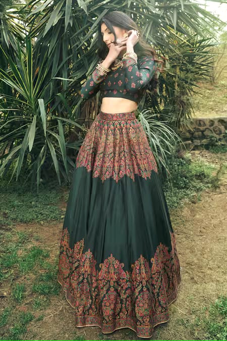 GREEN WOVEN LEHNGA SET