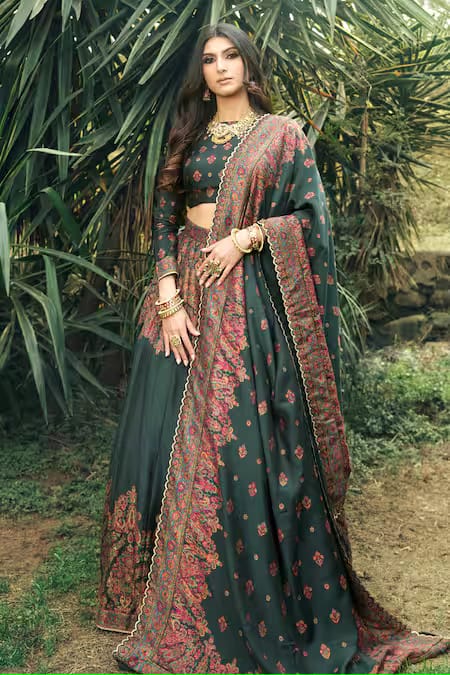 GREEN WOVEN LEHNGA SET