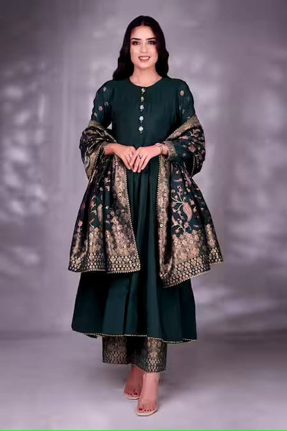 Geen Anarkali Set