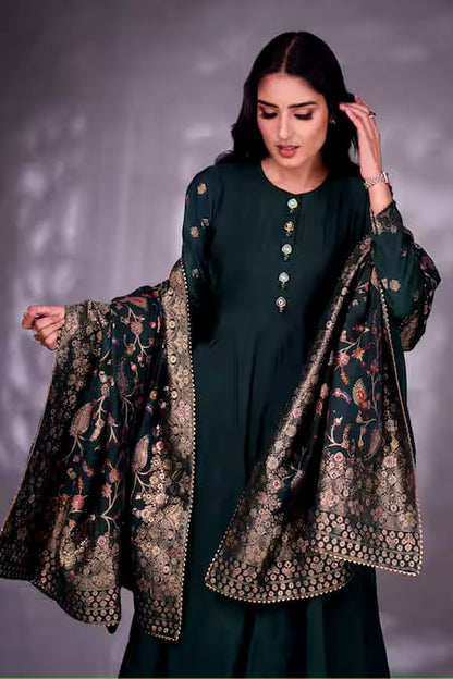 Geen Anarkali Set